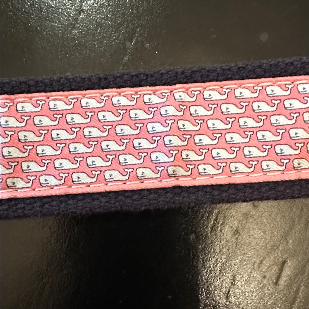 Classic Vineyard Vines Whale Print Men’s Belt Brown and Pink Pattern